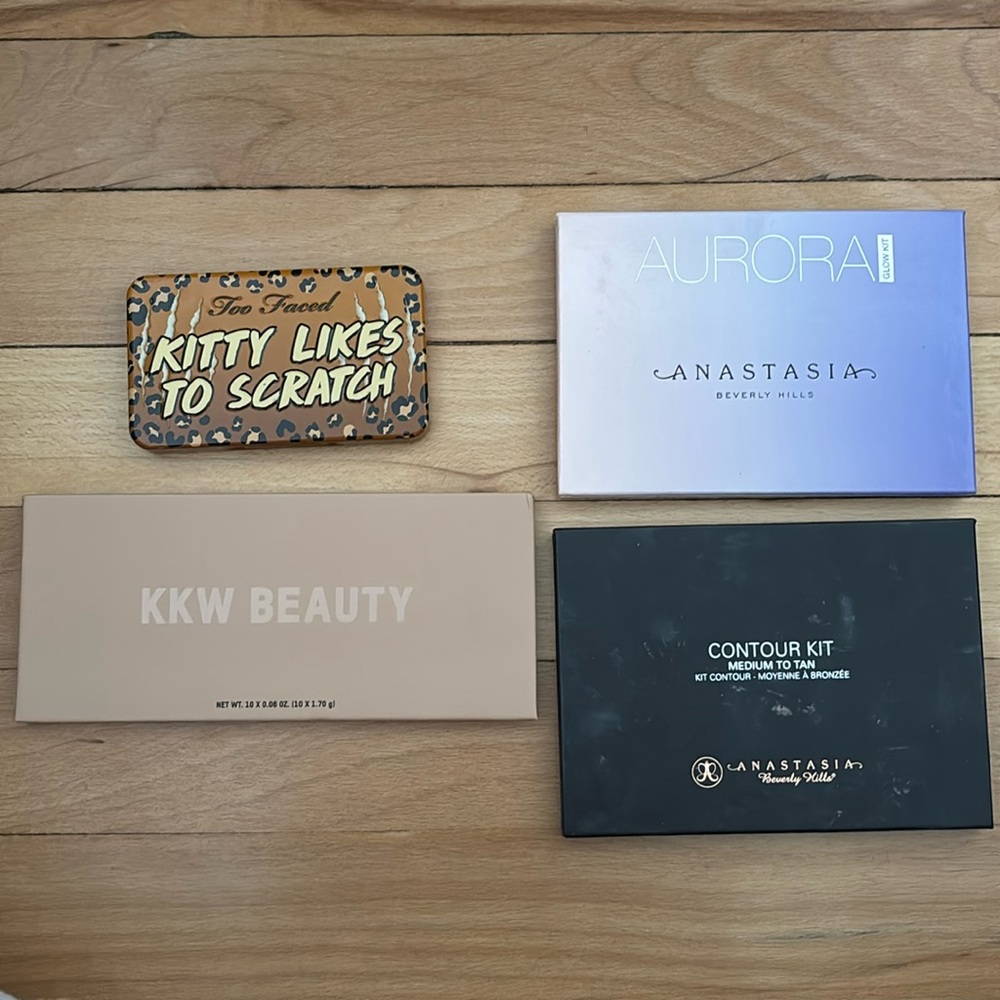Make up palette bundle